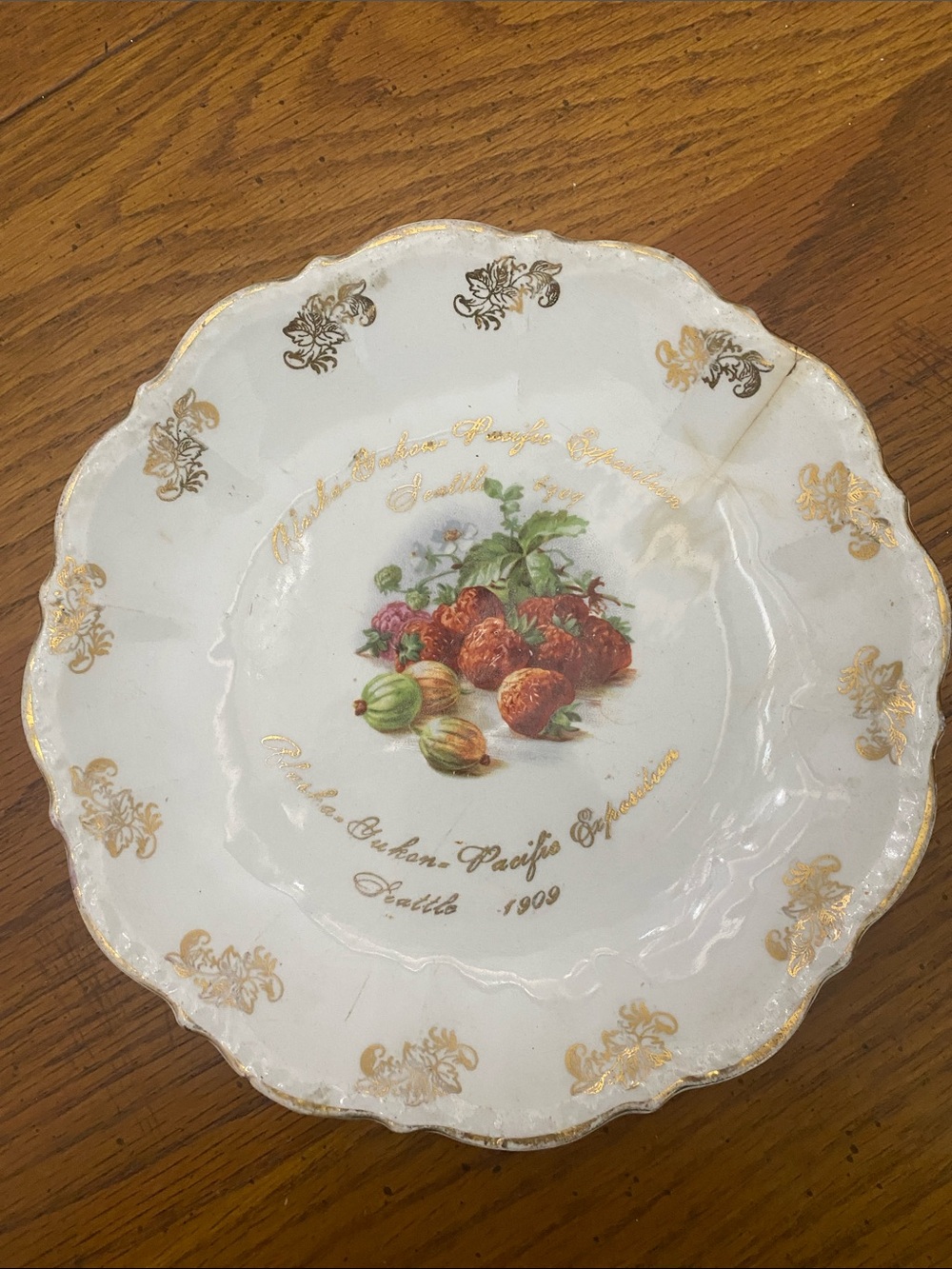 Alaskan Yukon Pacific Exposition 1909 Plate - 7 1/4”
